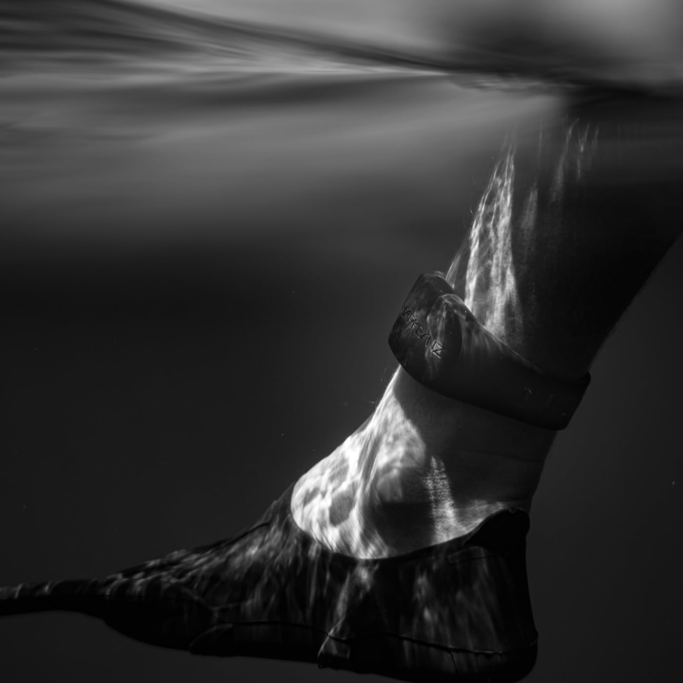 Sharkbanz 2 – Wearable Shark Deterrent